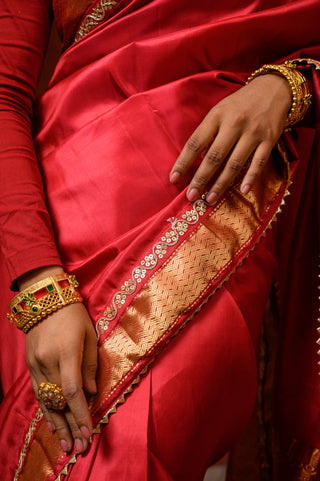 Saree with Blouse (Red & Golden)